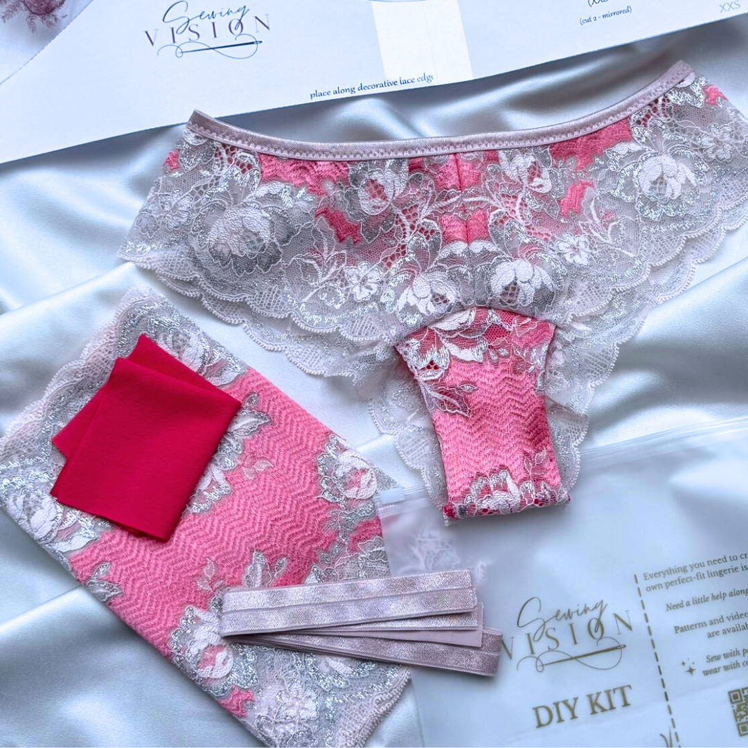 Nicole Panties – DIY-Kit (Rosa-Silber-Spitze)
